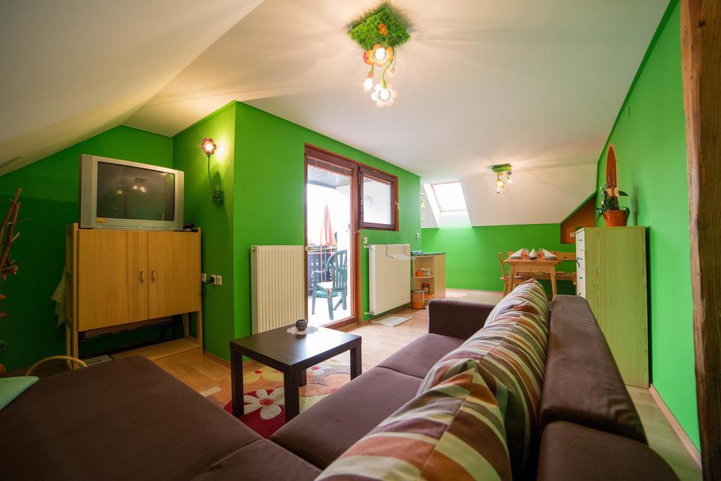 Nasa Hisa Apartment Bohinj Luaran gambar